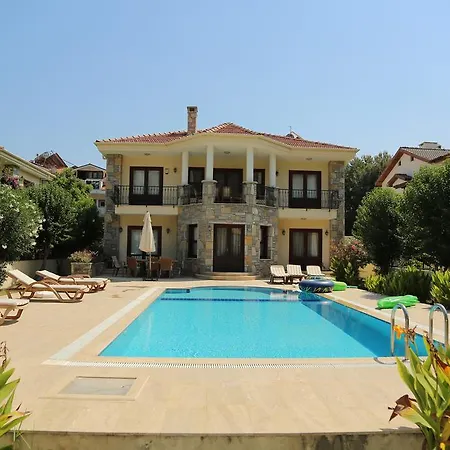 Sari Villa *